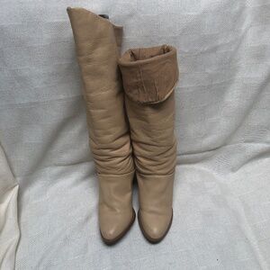 Tan boot with corduroy inner lining 5.5M